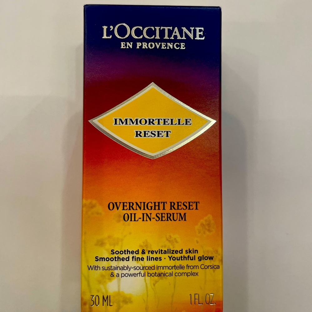 L’Occitane Overnight reset serum